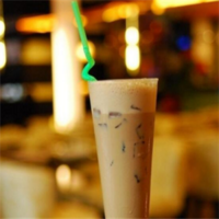 椰果奶茶中杯